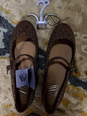 NWT Sz 10W Aerosoles Women's MaryJane Flats *leopard*